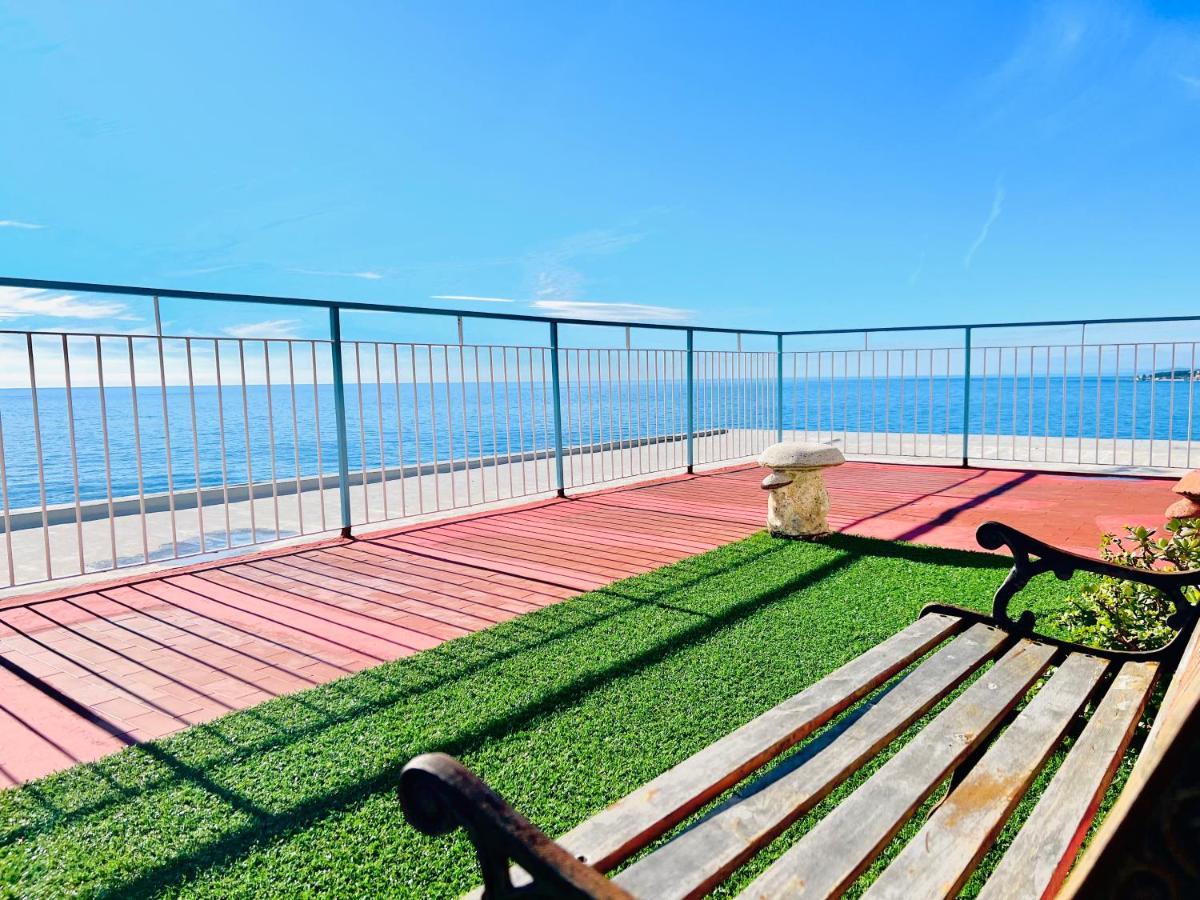 Suite Sunset 11 - Fronte Mare ซานเรโม ภายนอก รูปภาพ